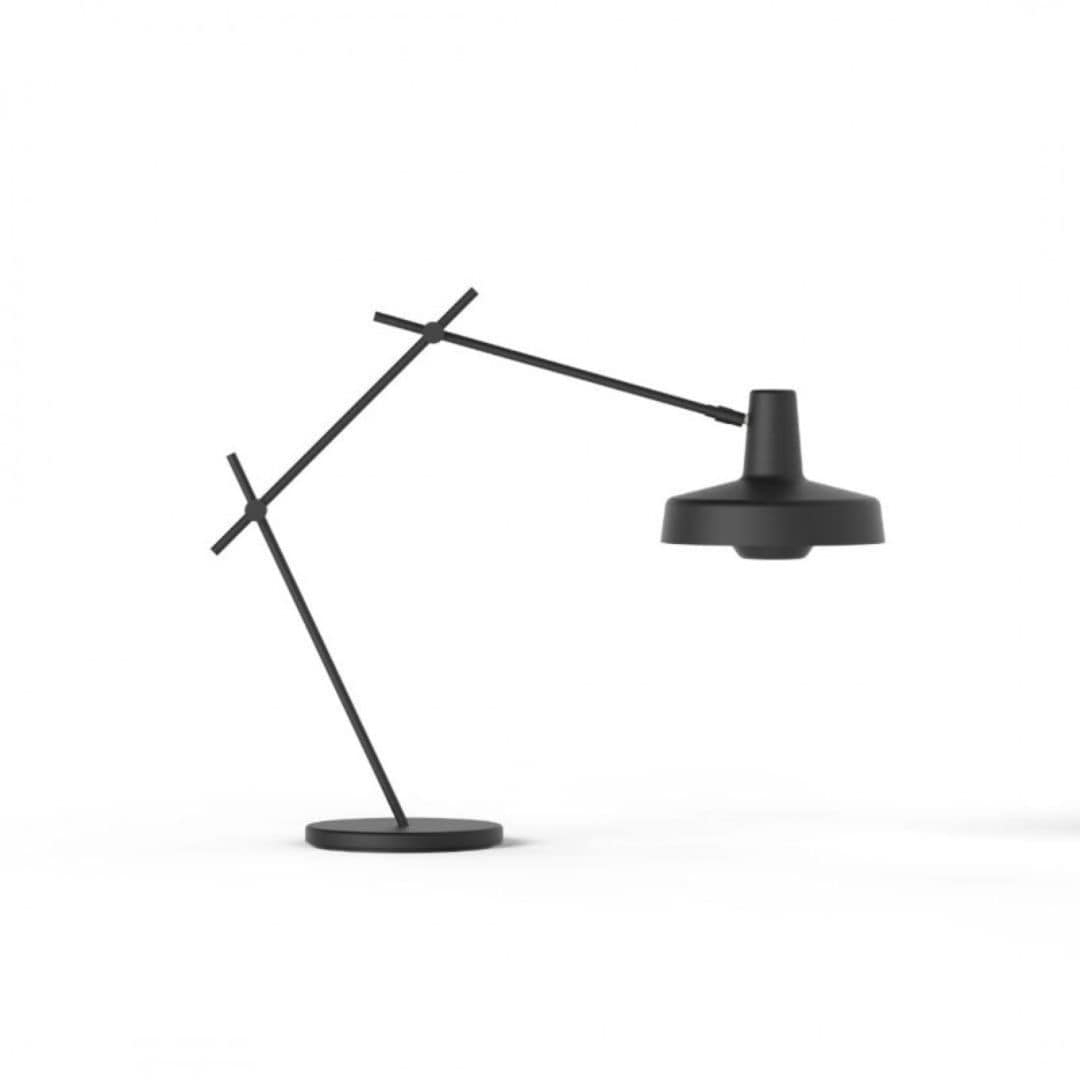 Arigato Bordlampe Sort Grupa Products
