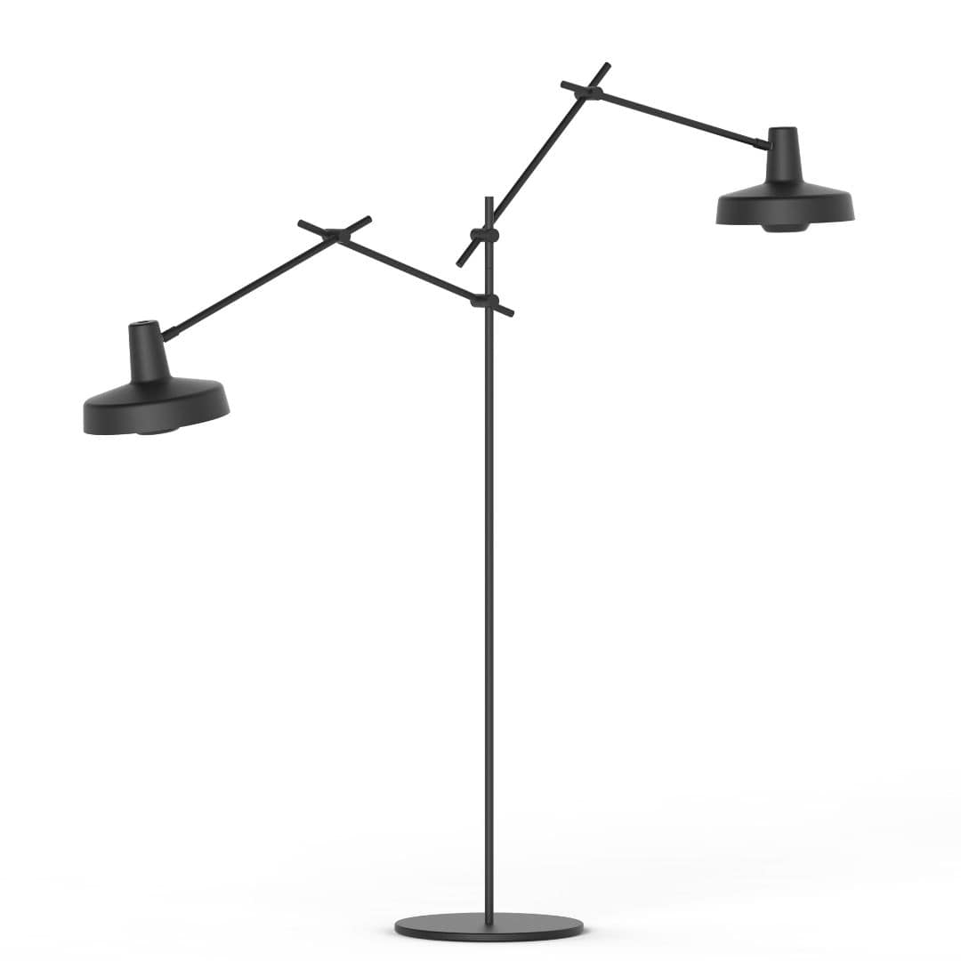 Arigato Gulvlampe Dobbelt Sort Grupa Products