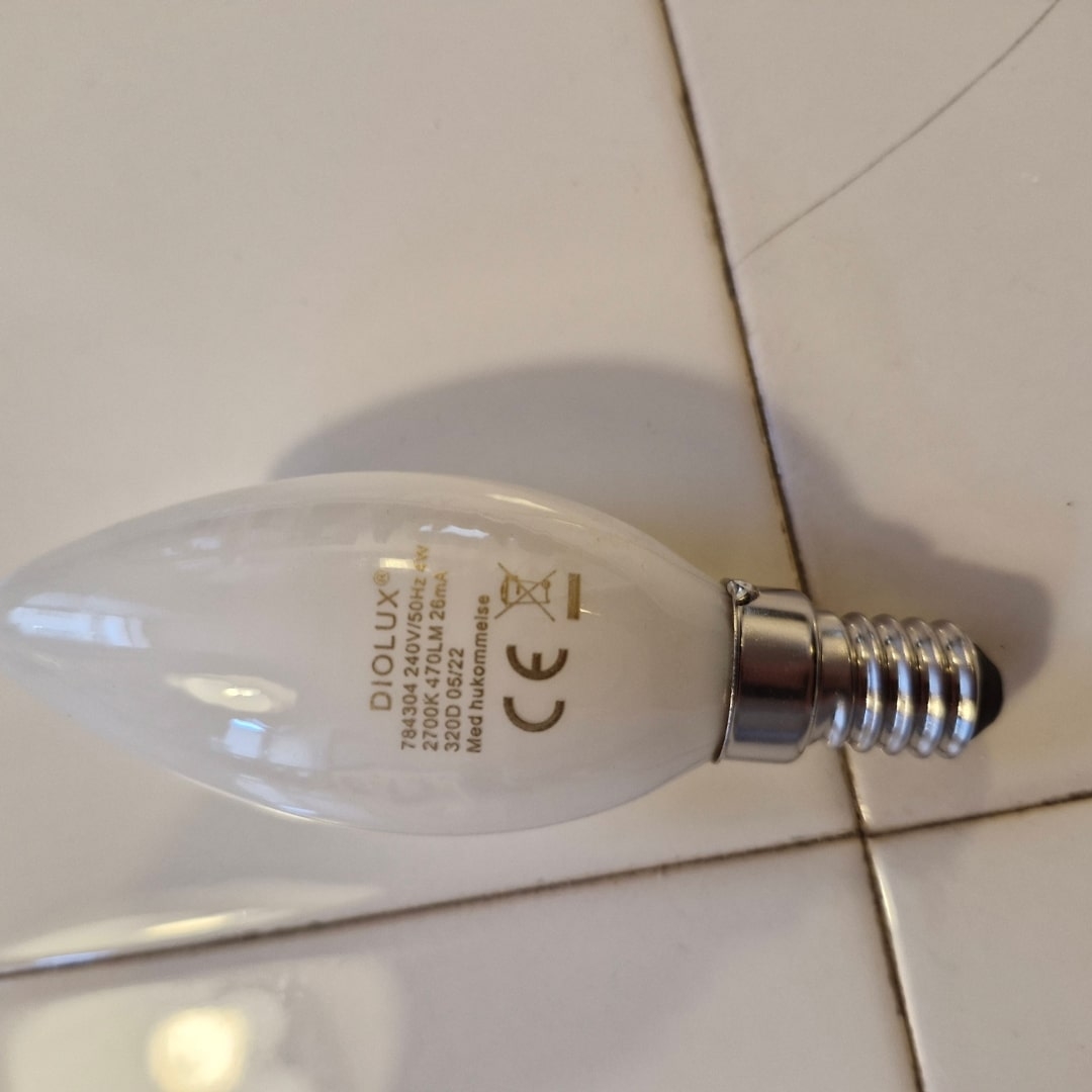 Diolux Kerte40 E14 4w Led 470lm 2700k  -trins Dæmp Så Længe Lager Haves Gn